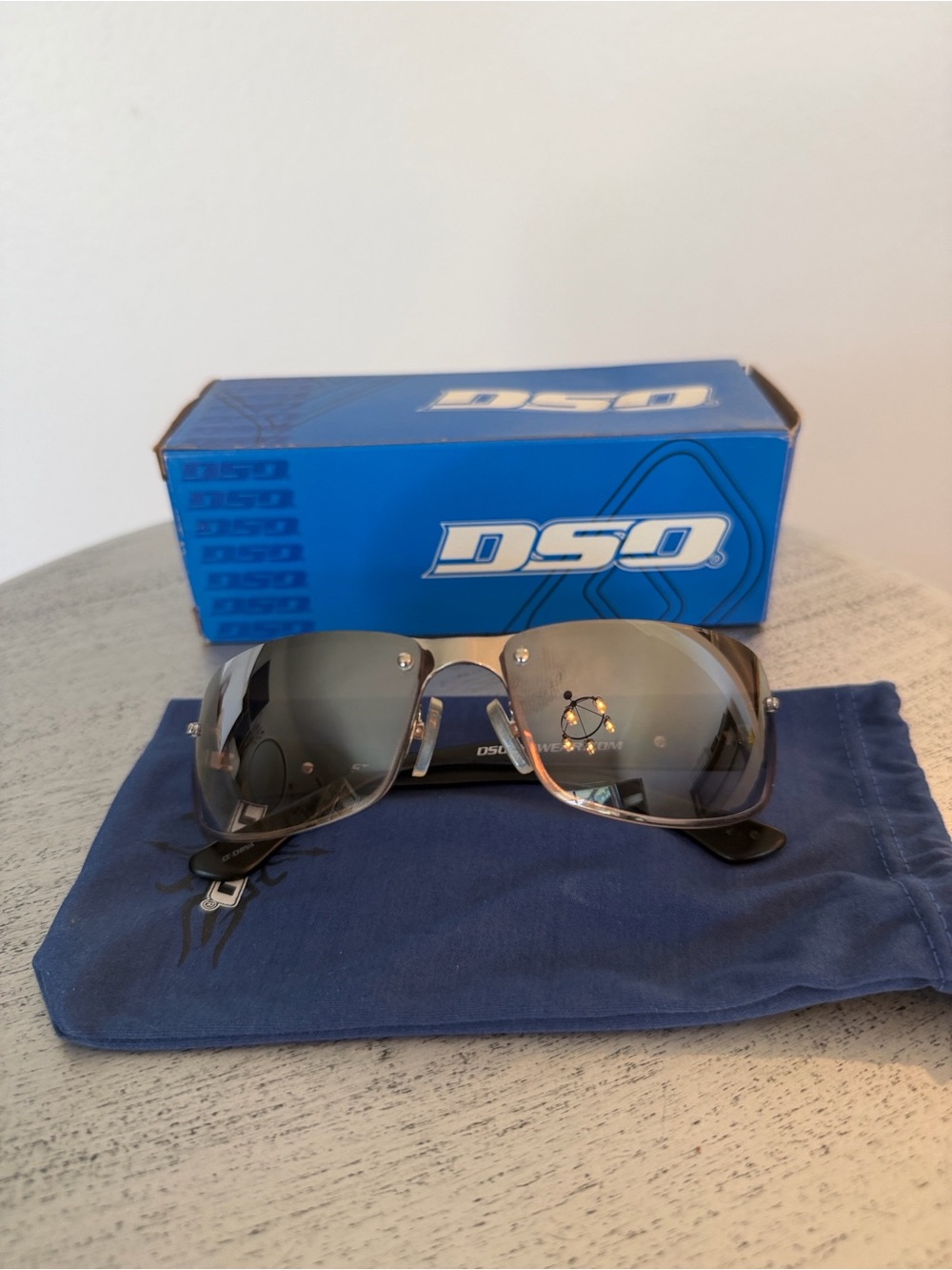 DSG Rimless Steel Vice Sunglasses with Brown Gradient Lenses and Black Temples